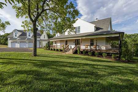 4730 Bennett Hollow Rd Thompsons Station, TN 37179