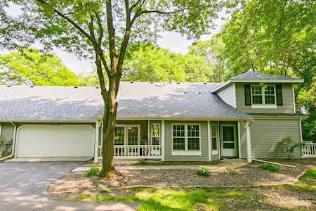 7852 Glenda Court Apple Valley, MN 55124