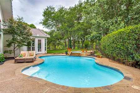 4401 Crown Knoll Circle Flower Mound, TX 75028