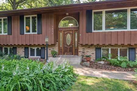 1076 Carlton Drive Shoreview, MN 55126