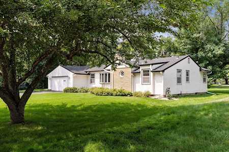 403 County Road B W Roseville, MN 55113