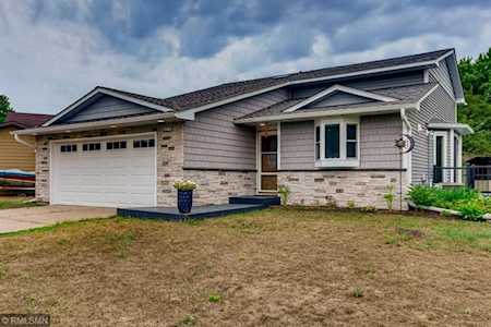11233 Edgewood Avenue N Champlin, MN 55316