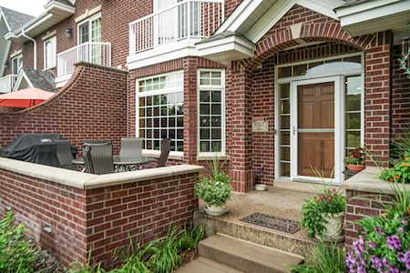 10812 Falling Water Lane #G Woodbury, MN 55129
