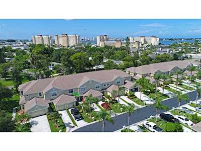 11226 Kapok Grand CIRCLE Madeira Beach, FL 33708
