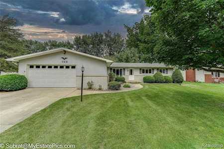 188 Holiday Dr Columbia Twp, MI 49230