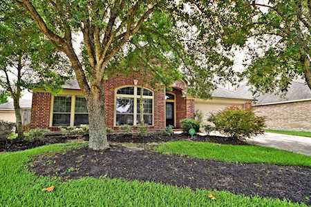2312 Lilac Breeze Ln Pearland, TX 77584