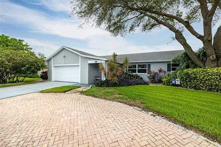4449 Trout Dr SE St. Petersburg, FL 33705