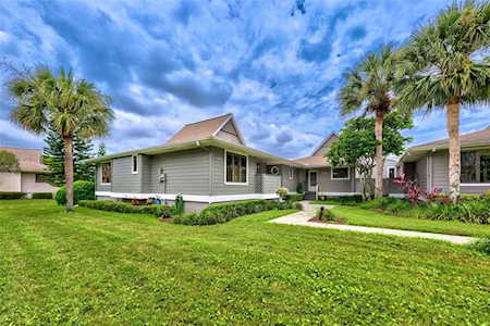 1014 Lake Avoca Ct Tarpon Springs, FL 34689
