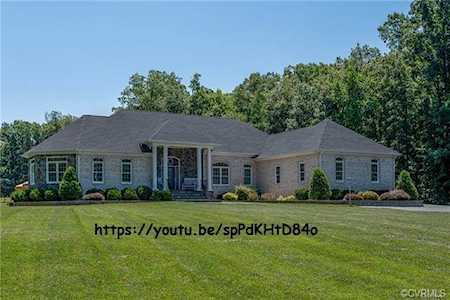 2480 Goodwyn Lake Ct Powhatan, VA 23139