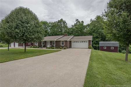 3418 Country Ln NE Lanesville, IN 47136