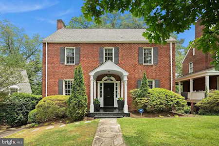 1925 Harvard St Arlington, VA 22201