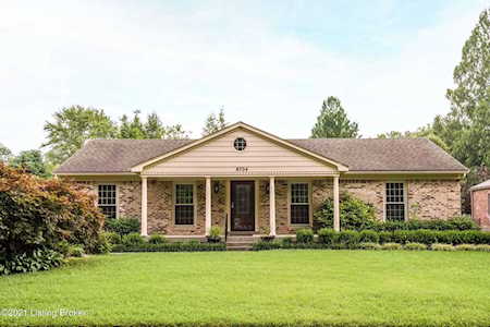 8704 Wimborne Way Louisville, KY 40222