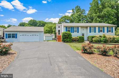 2831 Mcduff Dr Chesapeake Beach, MD 20732