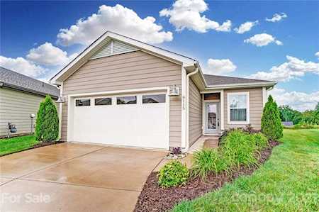 6115 Raven Rock Dr Denver, NC 28037