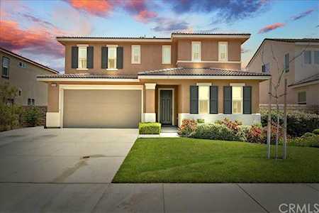 18289 Lapis Ln San Bernardino, CA 92407