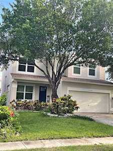 3028 Savannah Oaks CIRCLE Tarpon Springs, FL 34688