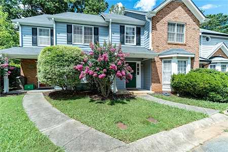 1105 Country Club Place NW Kennesaw, GA 30144