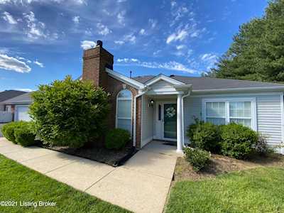 6206 River Terrace Pl Louisville, KY 40258