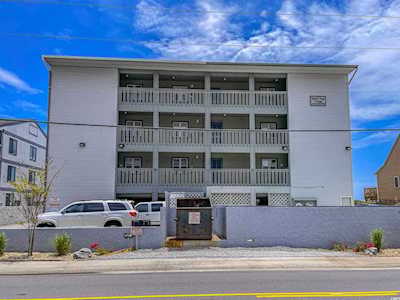 4600 N Ocean Blvd. #B 2 North Myrtle Beach, SC 29582