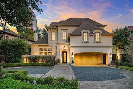5045 Cedar Creek Dr Houston, TX 77056