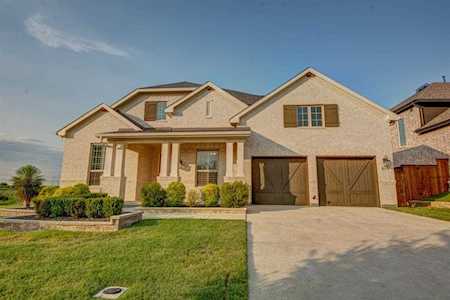 1071 Cabinside Drive Roanoke, TX 76262