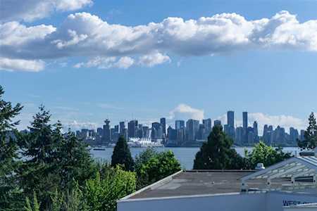 255 W 1st Street #408 North Vancouver, BC V7M 3G8