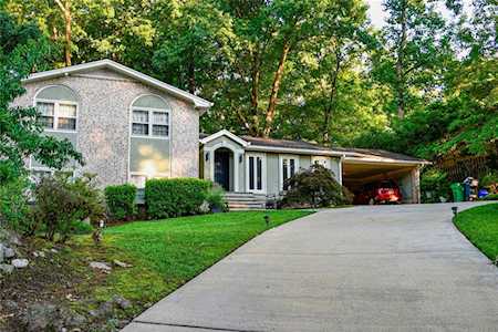 2926 Dunnington Circle Chamblee, GA 30341