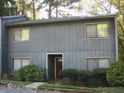 966 Pine Hollow Rd Austell, GA 30168