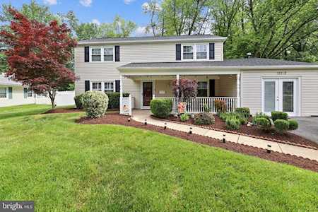 12512 Kensington Ln Bowie, MD 20715