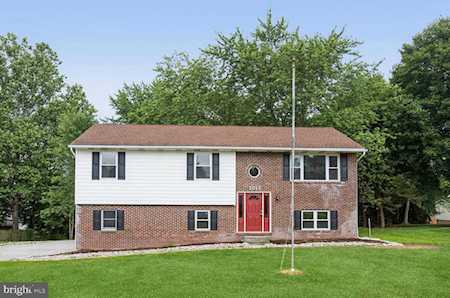 1013 Heritage Dr Gettysburg, PA 17325