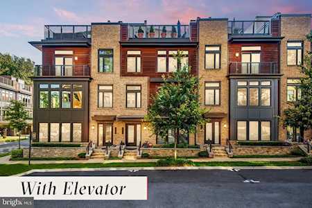 5331 Merriam St Bethesda, MD 20814