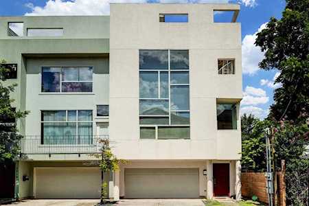2412 Radcliffe St Houston, TX 77007