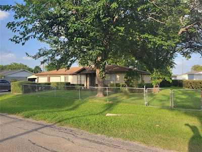 4600 Lake Park Drive The Colony, TX 75056