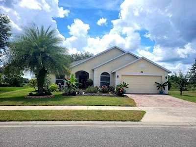 4837 Cape Hatteras Dr Clermont, FL 34714