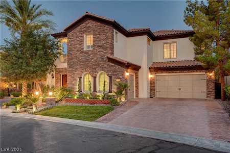 4135 Villa Rafael Dr Las Vegas, NV 89141