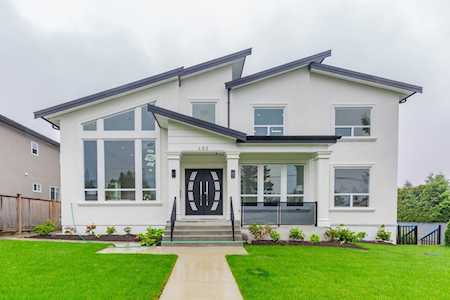 495 Midvale Street Coquitlam, BC V3K 5H7