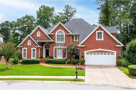 2996 Nestle Creek Dr Marietta, GA 30062