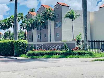 6155 NW 186th St #308 Hialeah, FL 33015