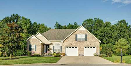 959 Pullman Court Clarksville, TN 37040