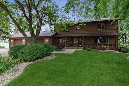 5231 Hilltop Avenue N Lake Elmo, MN 55042