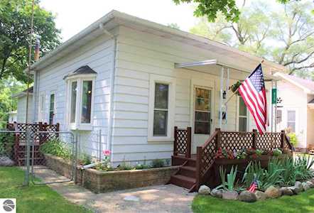 615 N University Avenue Mt Pleasant, MI 48858