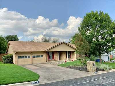 1000 Huntridge DR Austin, TX 78758