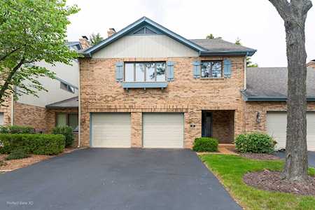 43 Country Club Dr Bloomingdale, IL 60108