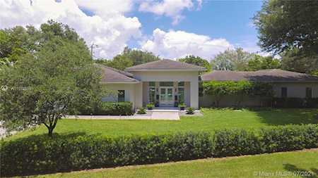 6871 SW 75th St South Miami, FL 33143