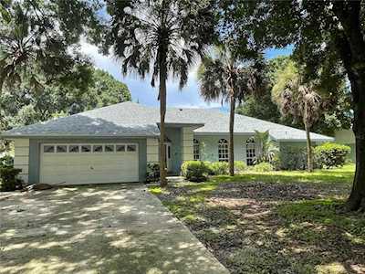 2916 Plantation Rd Winter Haven, FL 33884