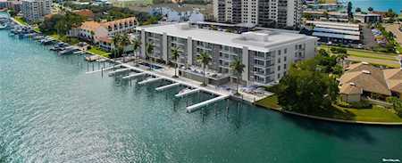 415 Island Way #405 Clearwater, FL 33767