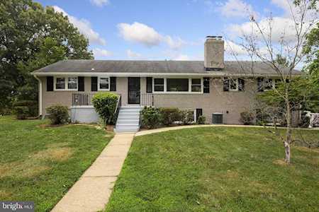 8912 Dogue Dr Alexandria, VA 22309