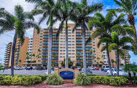 880 Mandalay Ave #S712 Clearwater, FL 33767