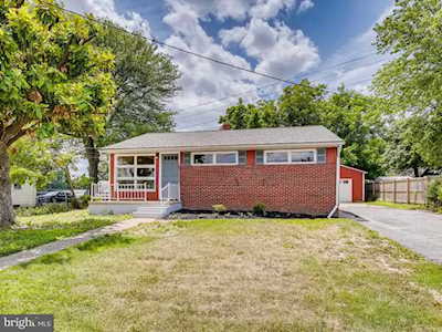 24 Furnace Branch Rd Glen Burnie, MD 21061