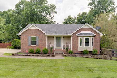 367 Ben Albert Rd Cottontown, TN 37048